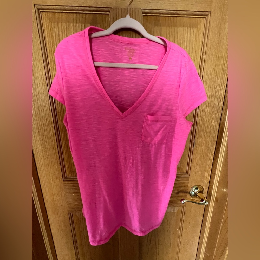 Lilly Luxletic Tee Shirt